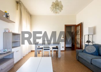 Sala da pranzo - Quadrilocale Via Dante Alighieri
 
16, Fidenza - foto 6