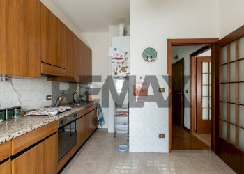 Cucina - Quadrilocale Via Dante Alighieri
 
16, Fidenza - foto 7