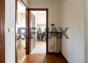 Hall / corridoio - Quadrilocale Via Dante Alighieri
 
16, Fidenza - foto 17