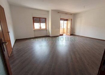 Foto 3 - Three-room apartment Via Antonello da Caserta, Caserta - photo 3