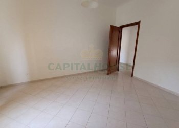 Foto 10 - Three-room apartment Via Antonello da Caserta, Caserta - photo 10