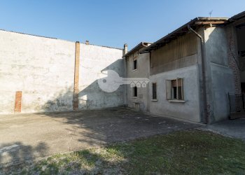 Foto 2 - Casa semi indipendente VIA ROMA
 
4, Pralboino - foto 2