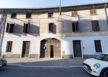 Foto 1 - Rustico VIA ROMA
 
4, Pralboino - foto 1