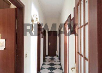 Hall / corridoio - Appartamento Largo dell'aquila
 
4, Palermo - foto 6