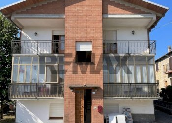 Edificio all\'aperto - Bilocale via borgo forte
 
6, Villa Minozzo - foto 12
