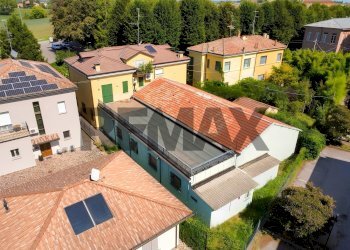 Casa all\'aperto - Locale Commerciale VIA BACCHIAVINI
 
9, Guastalla - foto 13