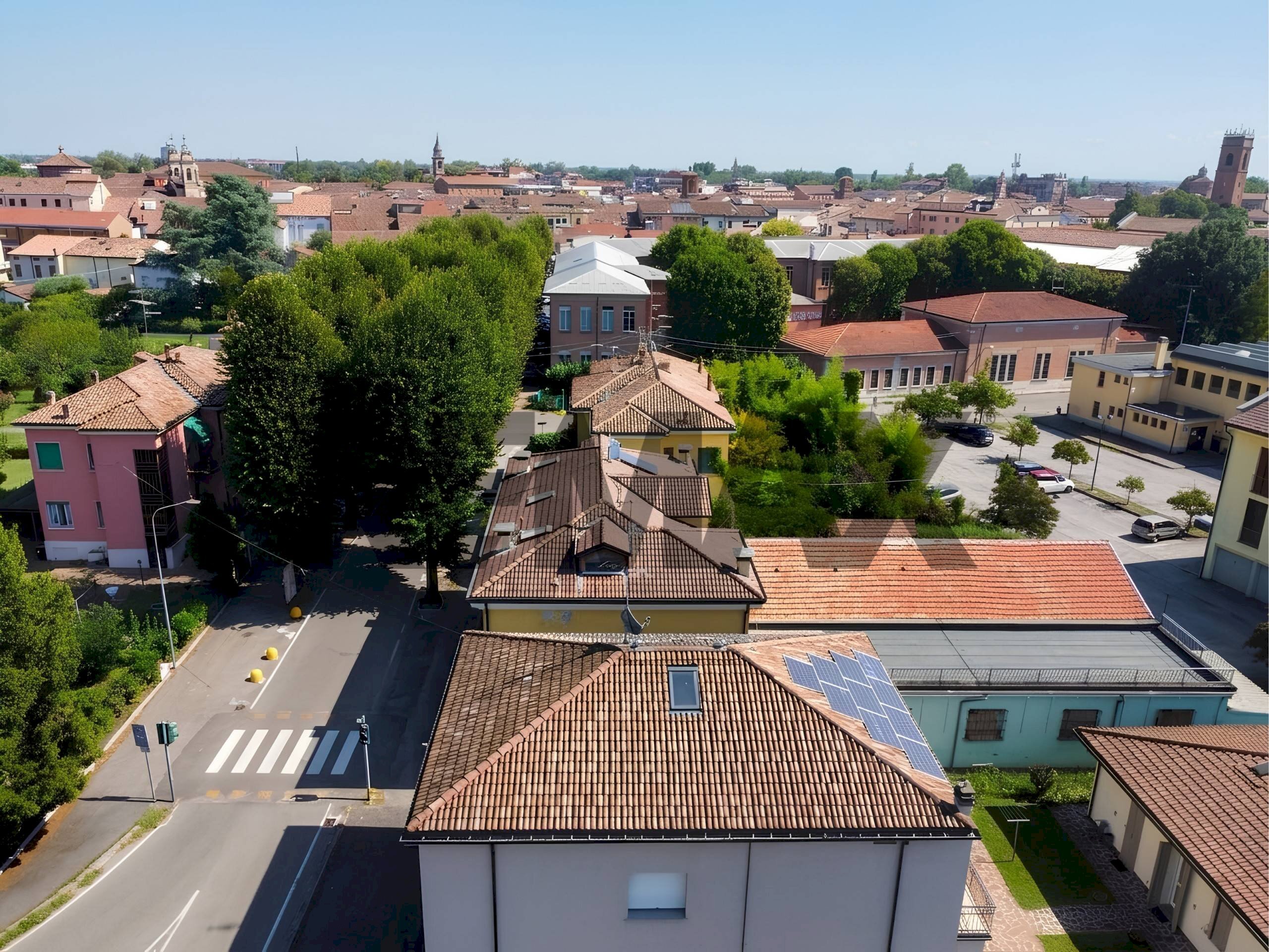 Edificio all\'aperto - Bilocale via Bacchiavini
9/1, Guastalla - foto 3