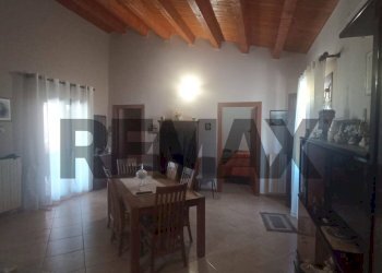 Sala da pranzo - Casa indipendente monti iblei
 
snc, Chiaramonte Gulfi - foto 10