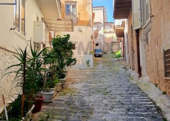 Strada - Casa indipendente via Sottotenente Callea
 
15, Favara - foto 4