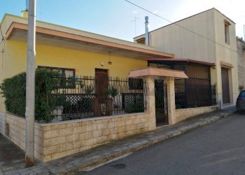Casa all\'aperto - Casa indipendente Via Federico Confalonieri
8, Carovigno - foto 1