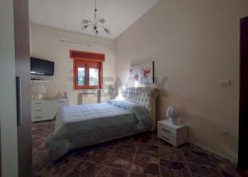 Camera / camera da letto - Casa indipendente Via Federico Confalonieri
8, Carovigno - foto 15