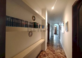 Hall / corridoio - Casa indipendente Via Federico Confalonieri
8, Carovigno - foto 19