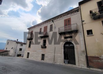 Edificio all\'aperto - Appartamento Via Walter Del Basso
 
2, Vinchiaturo - foto 2