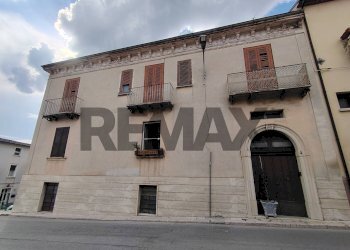 Edificio all\'aperto - Appartamento Via Walter Del Basso
 
2, Vinchiaturo - foto 3
