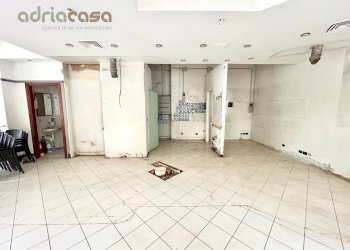 Foto 2 - Commercial Premises Via Adriatica, Riccione - photo 2