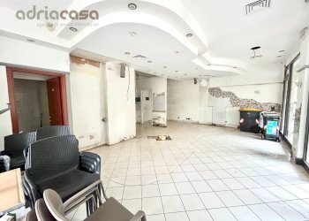 Foto 3 - Commercial Premises Via Adriatica, Riccione - photo 3