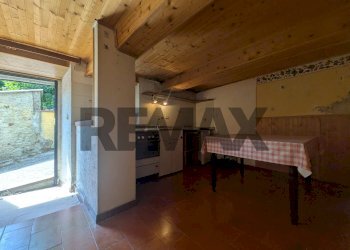 Cucina - Semi-detached house Via Azzareschi
 
31, Seravezza - photo 10