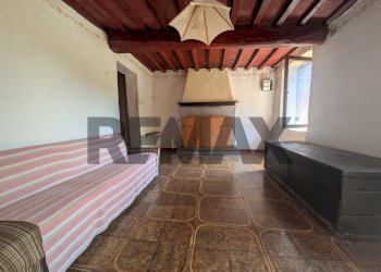 Soggiorno - Semi-detached house Via Azzareschi
 
31, Seravezza - photo 19