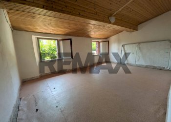 Stanza vuota - Semi-detached house Via Azzareschi
 
31, Seravezza - photo 24