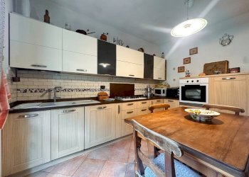 CUCINA - Appartamento Via Vallerana
 
6, Acqui Terme - foto 9