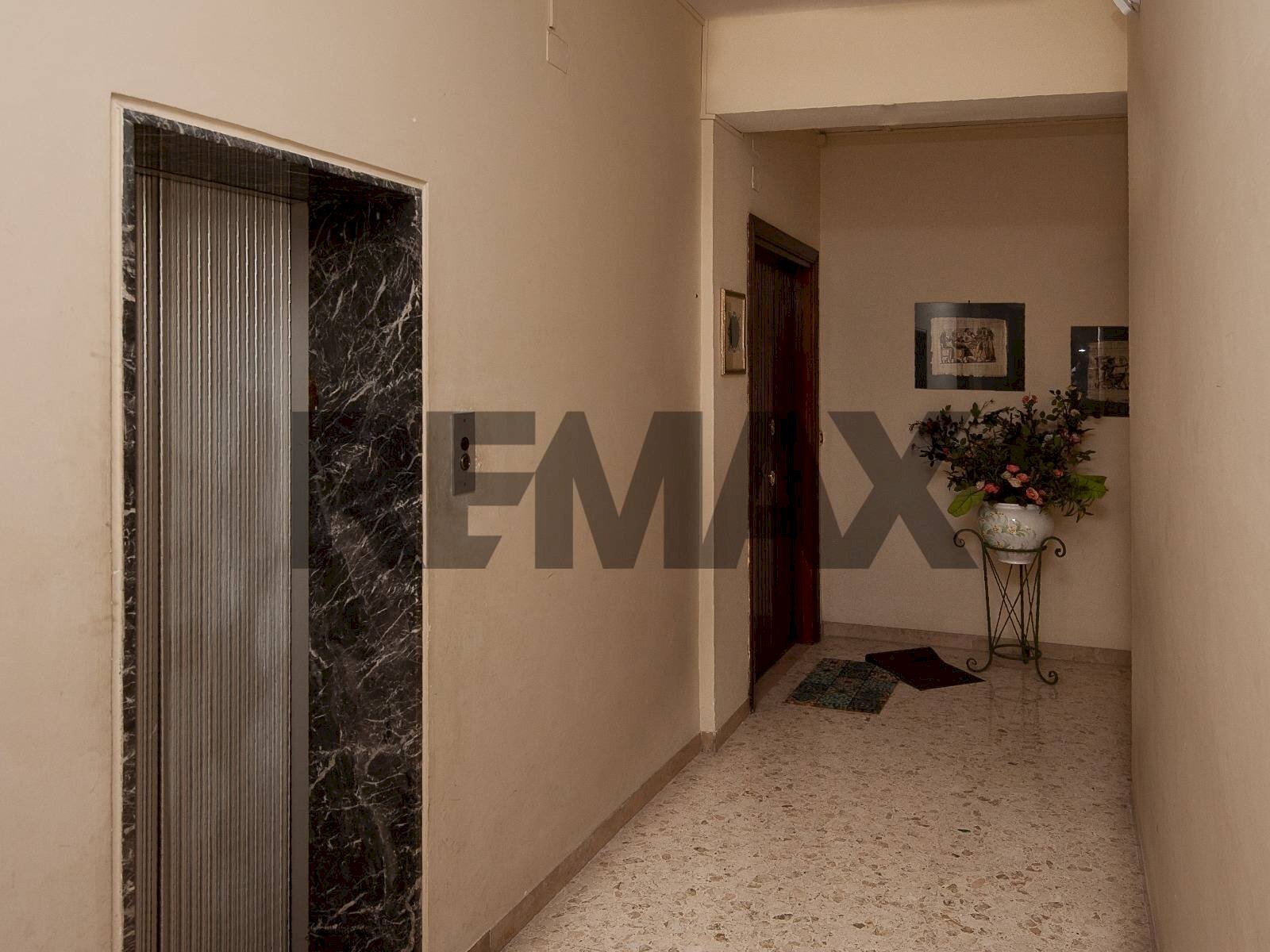 Hall / corridoio - Apartment via Firenze
71, Frosinone - photo 2
