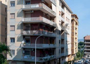 Edificio all\'aperto - Apartment via Firenze
 
71, Frosinone - photo 27