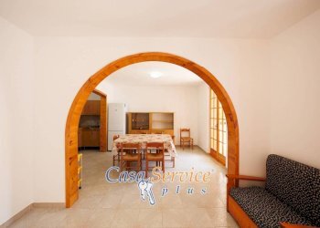 Salone - Four-room apartment via Riccione, Taviano - photo 10