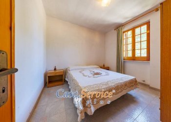 Camera da letto - Four-room apartment via Riccione, Taviano - photo 15