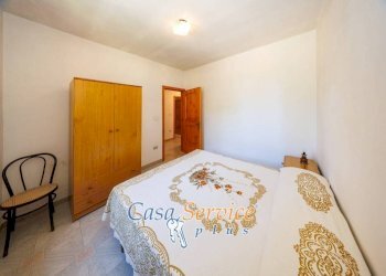 Camera da letto - Four-room apartment via Riccione, Taviano - photo 16