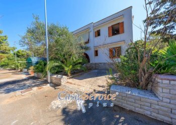 Facciata - Four-room apartment via Riccione, Taviano - photo 22