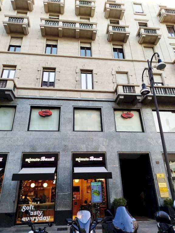 Facciata - Appartamento piazza Santa Maria Beltrade, Milano - foto 2