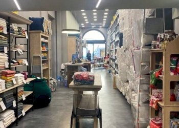 Interno non residenziale - Negozio corso San Gottardo, Milano - foto 6