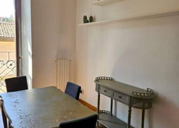 Salone - Three-room apartment via Festa del Perdono, Milano - photo 37