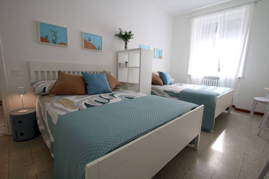 Camera da letto - Bilocale via Marco Greppi, Milano - foto 2