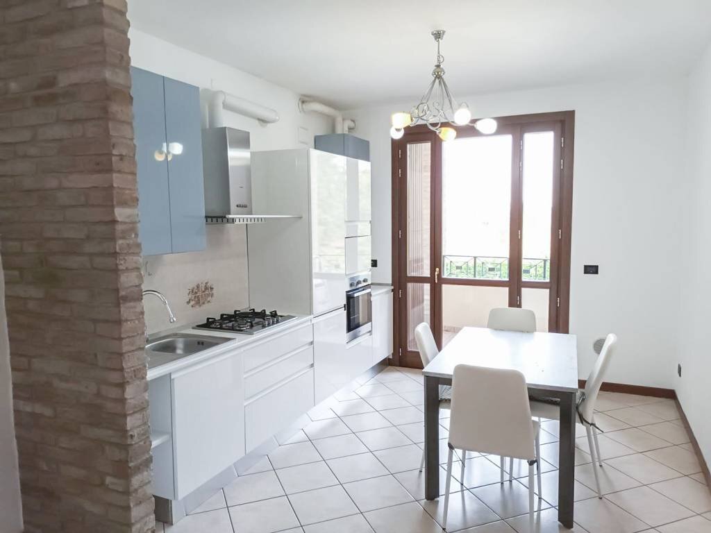 Cucina - Three-room apartment via del Curato, Cento - photo 3