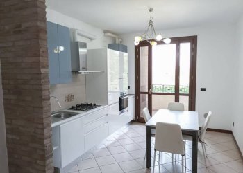 Cucina - Three-room apartment via del Curato, Cento - photo 5