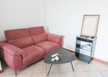 Salone - Three-room apartment via del Curato, Cento - photo 15