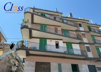 Foto 2 - Four-room apartment VIA VITTORIO VENETO, Giovinazzo - photo 1