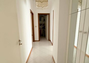 Foto 11 - Four-room apartment VIA GUGLIELMO MARCONI
 
177, Giovinazzo - photo 11
