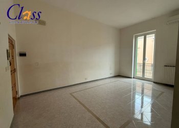 Foto 3 - Three-room apartment VIA MARIO PAGANO
 
24, Giovinazzo - photo 3