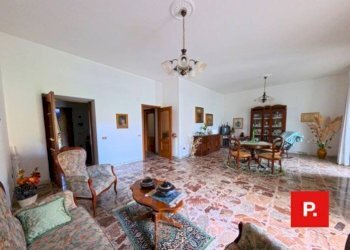 Foto 26 - Villa Via Grassi
 
1, Caserta - foto 26