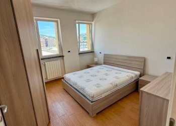 Camera da letto - Two-room apartment via Luigi Cibrario, 33, Genova (neighborhood Sestri Ponente) - photo 4
