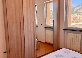Camera da letto - Two-room apartment via Luigi Cibrario, 33, Genova (neighborhood Sestri Ponente) - photo 6