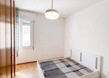 Camera da letto - Appartamento via Carlo Porta, Bologna (zona Corticella) - foto 6