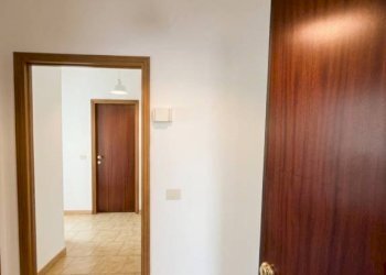 Disimpegno - Appartamento via Carlo Porta, Bologna (zona Corticella) - foto 14