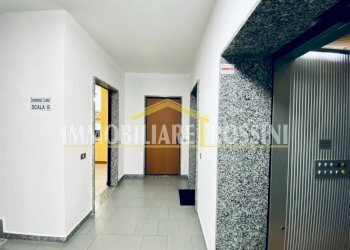 Ufficio - Appartamento via Leopoldo Gasparotto, 57, Varese - foto 6