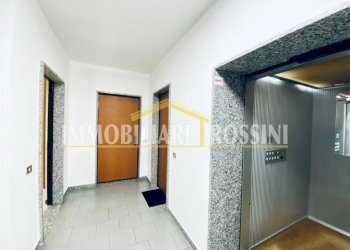 Ufficio - Appartamento via Leopoldo Gasparotto, 57, Varese - foto 29