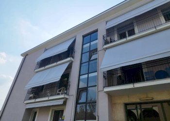 Facciata - Four-room apartment via Piemonte, 3, Varese (neighborhood Masnago) - photo 9