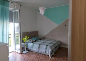 Disimpegno - Four-room apartment via Piemonte, 3, Varese (neighborhood Masnago) - photo 19