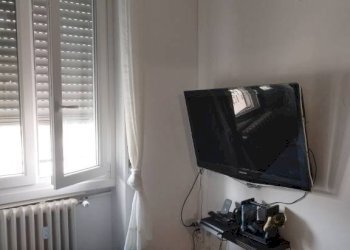Camera da letto - Four-room apartment via Piemonte, 3, Varese (neighborhood Masnago) - photo 24